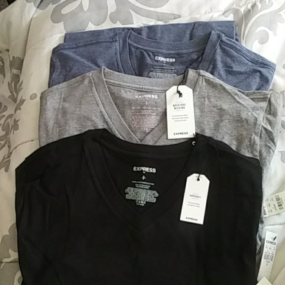 Men's Express V- neck tee's